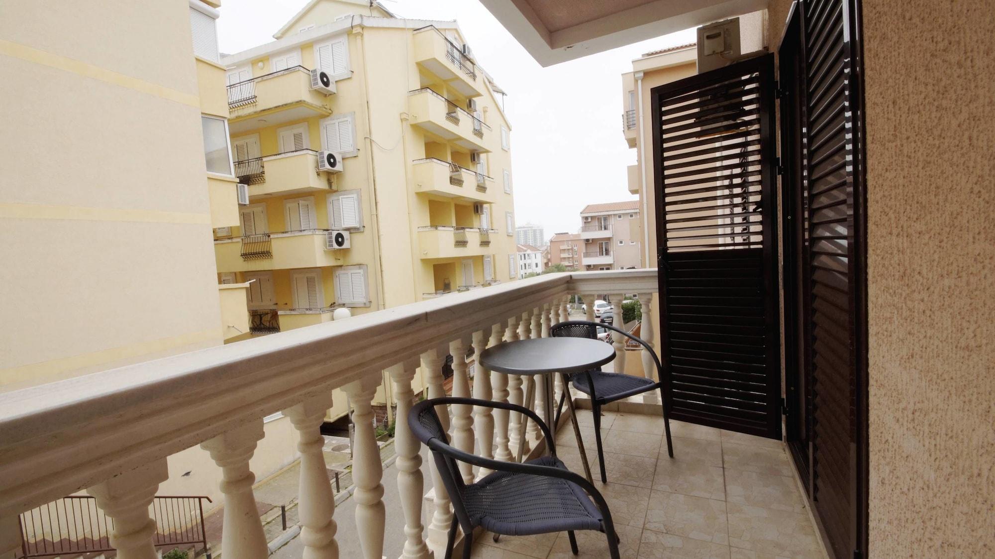 Apartment Glomazic Budva Eksteriør bilde